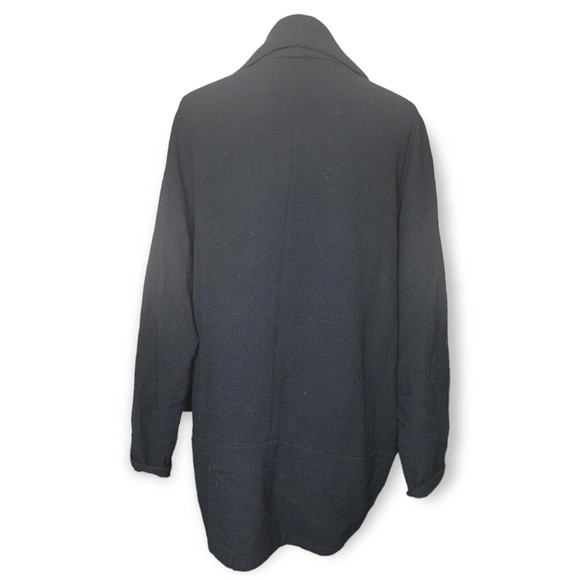 RARE wool with silk trim version
Aritzia Classic Black Blazer - Picture 8 of 9